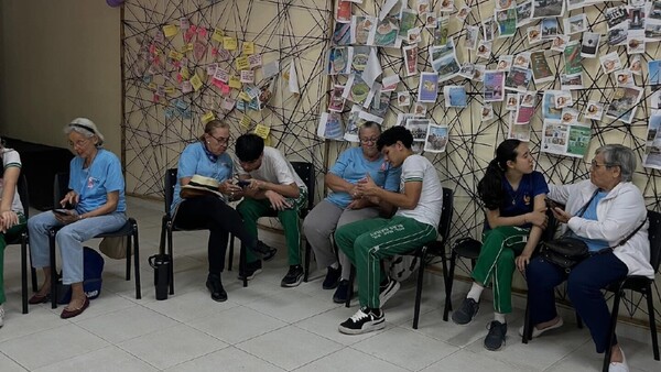 Premiados por “adoptar un abuelo” y “limpiar cauces”