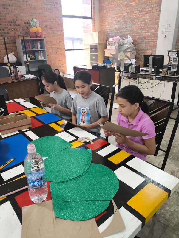 Talleres Navideños Gratuitos y Reciclaje en San Jerónimo