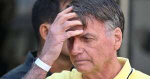 La Nación / “Por curiosidad” Bolsonaro usó un soldador para “ver qué pasaba” con su tobillera electrónica