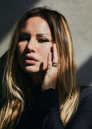 Deborah de Luca llegará a Paraguay para ofrecer una fiesta techno en San Bernardino - Música - ABC Color