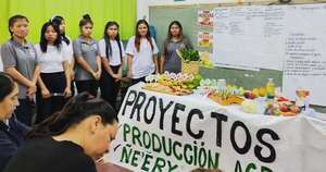 La Nación / Diez historias de superación de jóvenes indígenas que florecen en Asunción