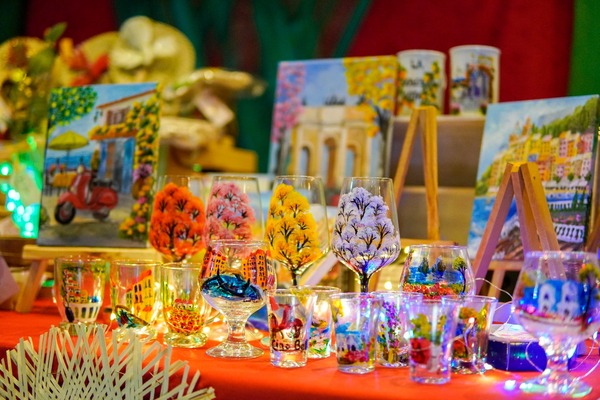 Por primera vez, el Mercatino di Natale se traslada al Puerto de Asunción | Unicanal