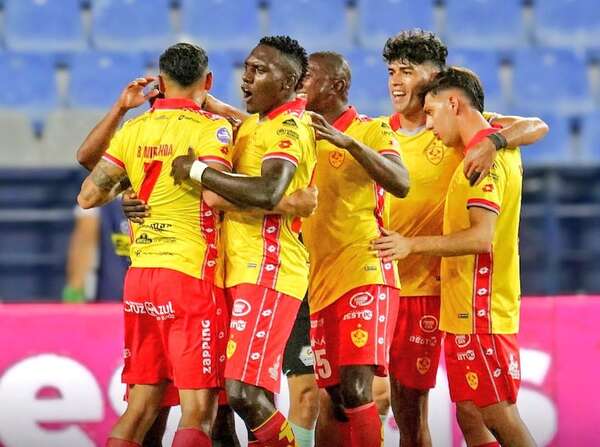 Brian Montenegro convierte en victoria del Aucas - Fútbol Internacional - ABC Color