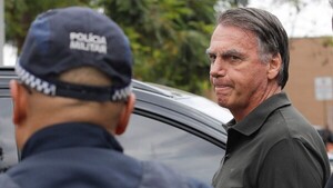 Encarcelan a Bolsonaro, tras quemar su tobillera electrónica con soldador