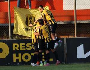 Guaraní vuelve a ganar y mantiene viva la ilusión del Clausura - La Tribuna