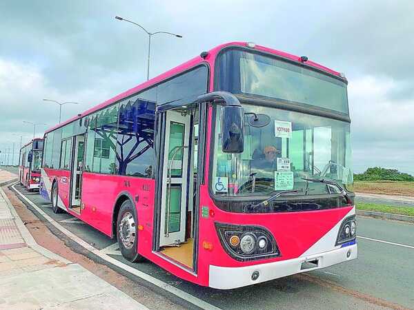 Plantean que Buses Eléctricos Operen en Barrios aislados
