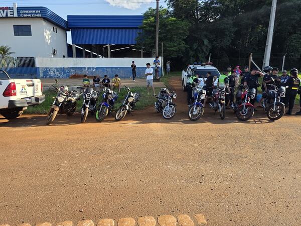 Operativo «anti carreras» deja varias motos incautadas en Minga Guazú