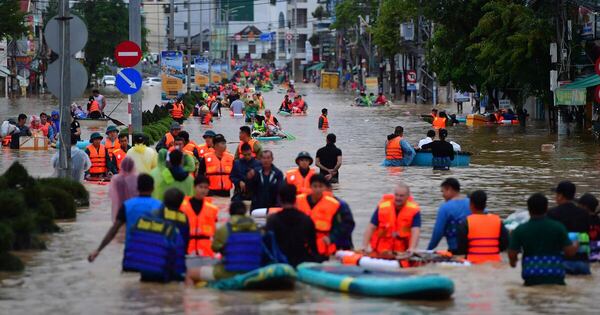 La Nación / Vietnam: intensas lluvias e inundaciones dejan un saldo de 90 muertos
