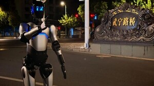 Un robot humanoide chino bate un récord mundial tras caminar durante tres días