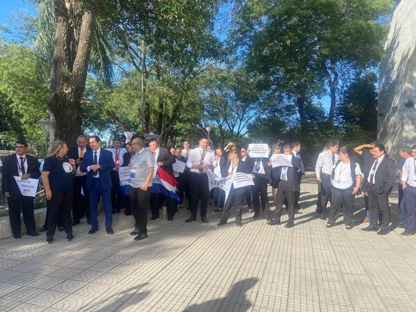 Huelga de funcionarios judiciales desde hoy se extiende hasta el mediodía - Judiciales.net