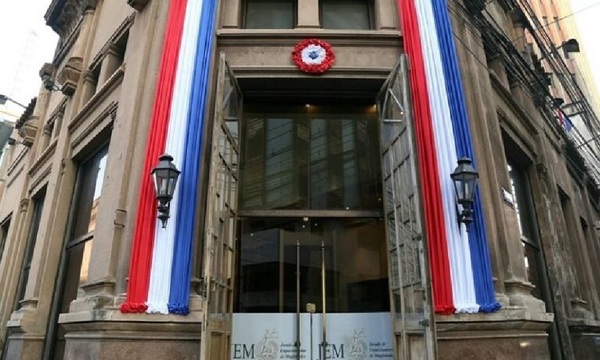 Magistrados manipulan expedientes y provocan perjuicios económicos a los ciudadanos - OviedoPress