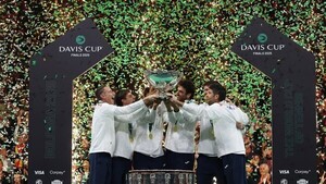 Italia celebra como local