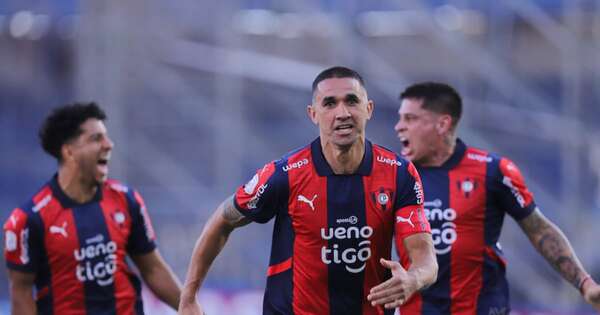 La Nación / A un triunfo de la gloria con el golazo de Velázquez