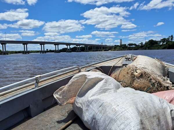 Veda pesquera: Mades retira casi 2.000 metros de espineles  - Nacionales - ABC Color
