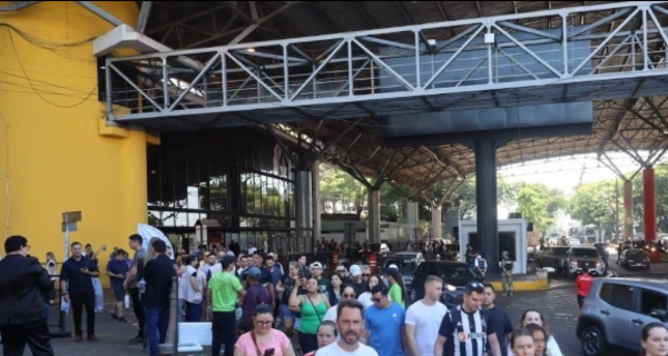 Feriado largo en Brasil impulsa ventas récord en Ciudad del Este