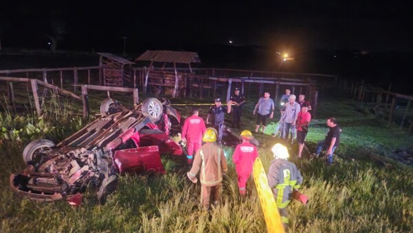 Padre e hija mueren al sufrir terrible accidente en Nueva Londres