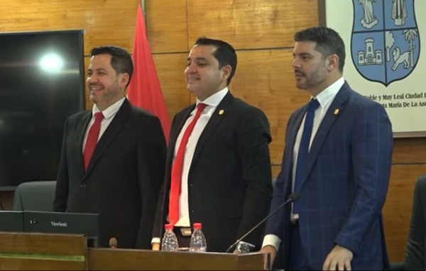 Deuda de Nenecho: Bello busca “borrar rastro” de bonos G7 y G8