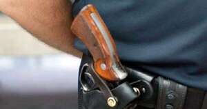 La Nación / Reunión familiar terminó con heridos: un borracho extrajo su arma y disparó a los presentes