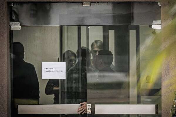 Corte Suprema de Brasil refrenda prisión preventiva del expresidente Bolsonaro - Mundo - ABC Color