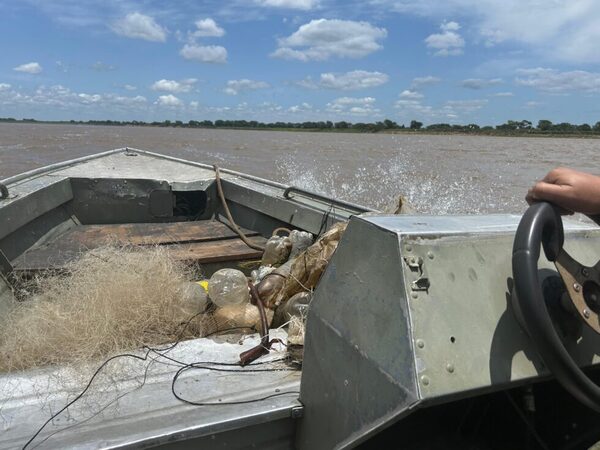 MADES refuerza operativos fluviales y controles nocturnos durante la veda pesquera