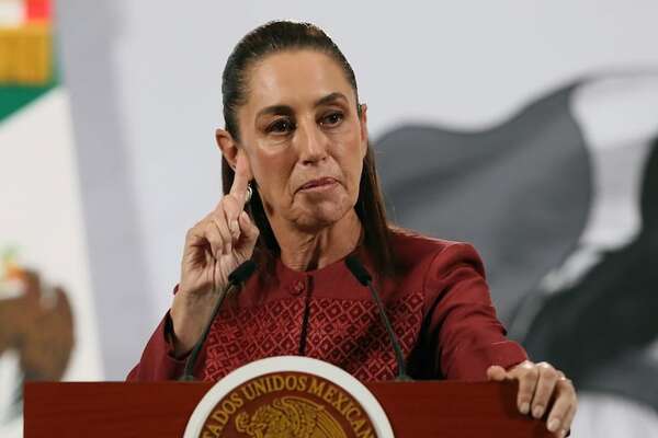 Presidenta mexicana advierte sobre el ingreso de las fuerzas de Perú a su embajada en Lima  - Mundo - ABC Color