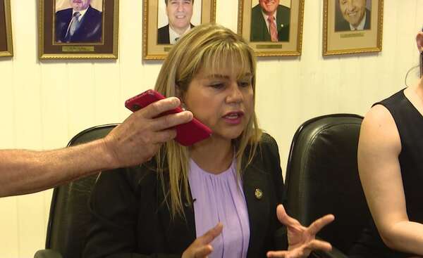 Procesan a jueza que habría recibido coima de US$ 50.000 del presunto narco Galindo - Nacionales - ABC Color