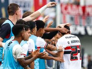 Vídeo: El gol de Damián Bobadilla en el triunfo de São Paulo - Fútbol Internacional - ABC Color