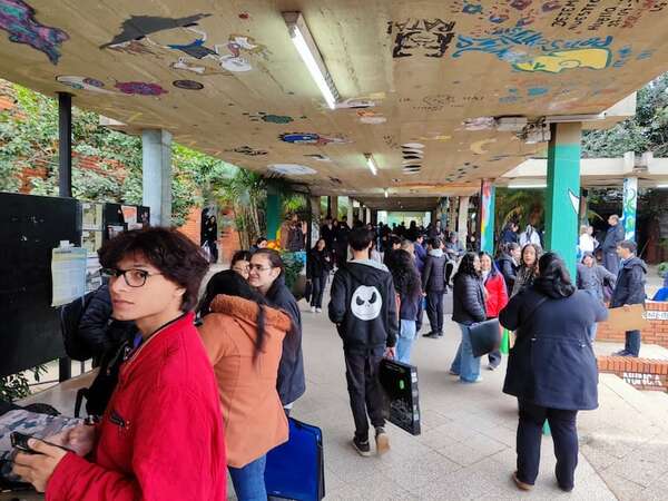 Aneaes: el 70% de las carreras de Arquitectura opera sin acreditación - Nacionales - ABC Color