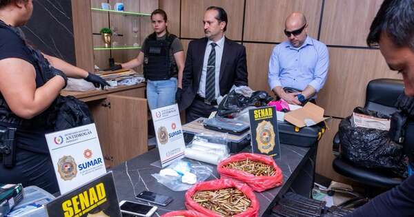 La Nación / Desmantelan estructura que abastecía de armas y drogas al Comando Vermelho