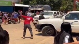 Incidentado procedimiento en Alberdi: Vecinos y comerciantes frenan operativo de la DNIT