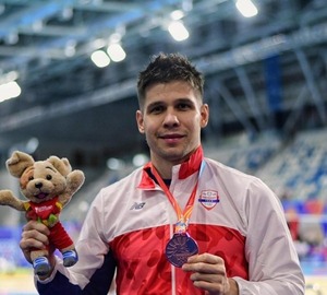 Primer podio paraguayo en juegos deportivos Bolivarianos: Charles Hockin gana bronce en 50 espalda - ADN Digital