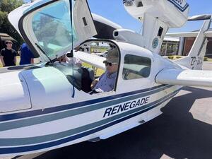 Popular / ¡A los 78 años, Jaeggli logra travesía aérea histórica y retorna tras cinco días de odisea!