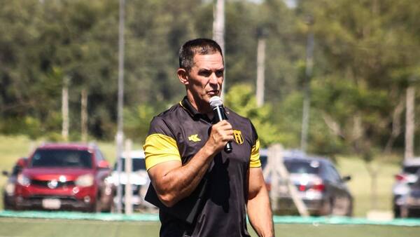 Bernay, "convencido" en lograr el objetivo de ganar el Clausura