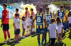 La AFA abrió un expediente a Estudiantes por el pasillo de espaldas a Rosario Central