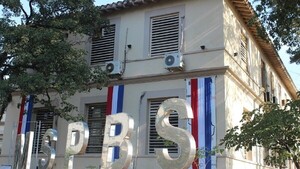 Ministerio de Salud abre concurso interno para formalizar contratos de personal de blanco - ADN Digital