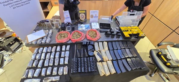 Desmantelan esquema que abastecía de armas y drogas al Comando Vermelho