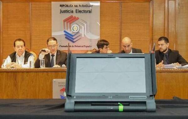 Rodrigo Blanco pide transparencia en licitación de máquinas de votación del TSJE - Política - ABC Color