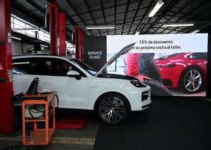 Porsche Service Clinic mostró excelencia y novedades únicas - Empresariales - ABC Color