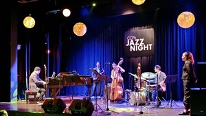 Con sonidos de jazz en el CCPA inicia la temporada navideña