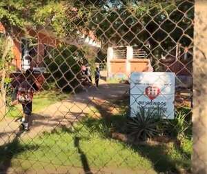 Robos constantes obligan a escuela del Bañado Sur a pedir una muralla - Nacionales - ABC Color