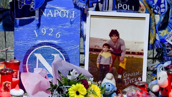 Maradona sigue vivo en la memoria de Nápoles