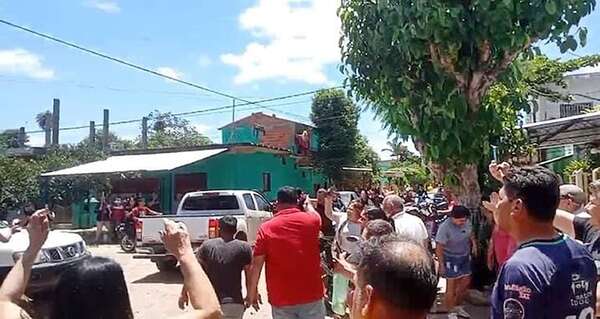 DNIT evalúa “alternativas” tras el bloqueo  en Alberdi - Nacionales - ABC Color