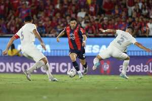 Alerta Cerro Porteño: Blas Riveros internado y ¿llega a domingo? - Cerro Porteño - ABC Color