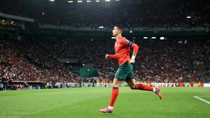 Cristiano Ronaldo, sancionado un partido y dos más condicionados