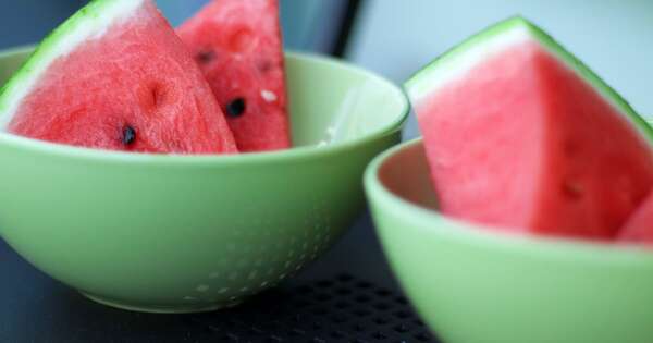 La Nación / Nutricionistas advierten sobre el exceso de sandía: recomiendan moderación en plena temporada