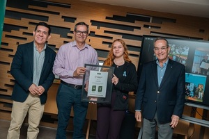 Empresas líderes son reconocidas por su compromiso con el Semáforo de Eliminación de Pobreza