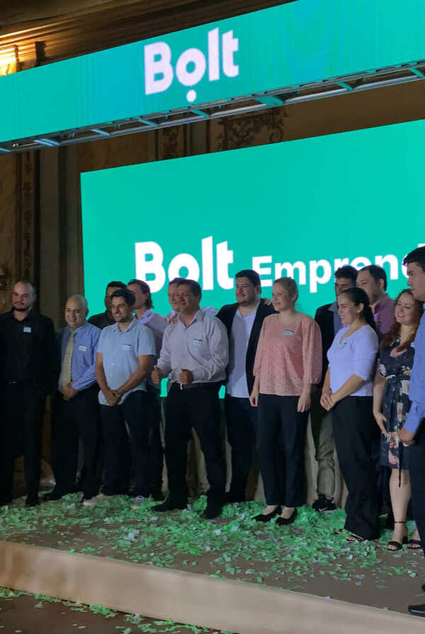 Culminó el programa Bolt Emprende con la premiación de los 10 ganadores - trece