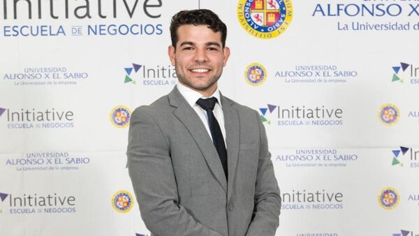 "Emprender no es tener la idea: es sostenerla, ejecutarla y mejorarla todos los días"