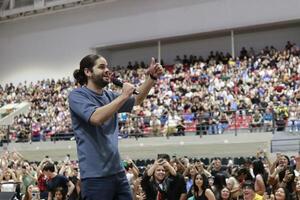 Más de 7.000 jóvenes se unen por la salud mental