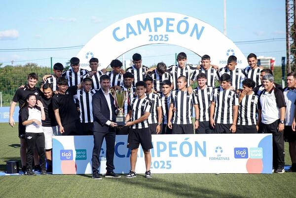 Broche de oro para la temporada 2025 de las Divisiones Formativas